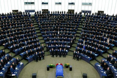  1 Juillet 2017 - Cérémonie d'hommage rendu à l'ancien chancelier d'Allemagne Helmut Kohl dans l'hémicycle du Parlement de Strasbourg